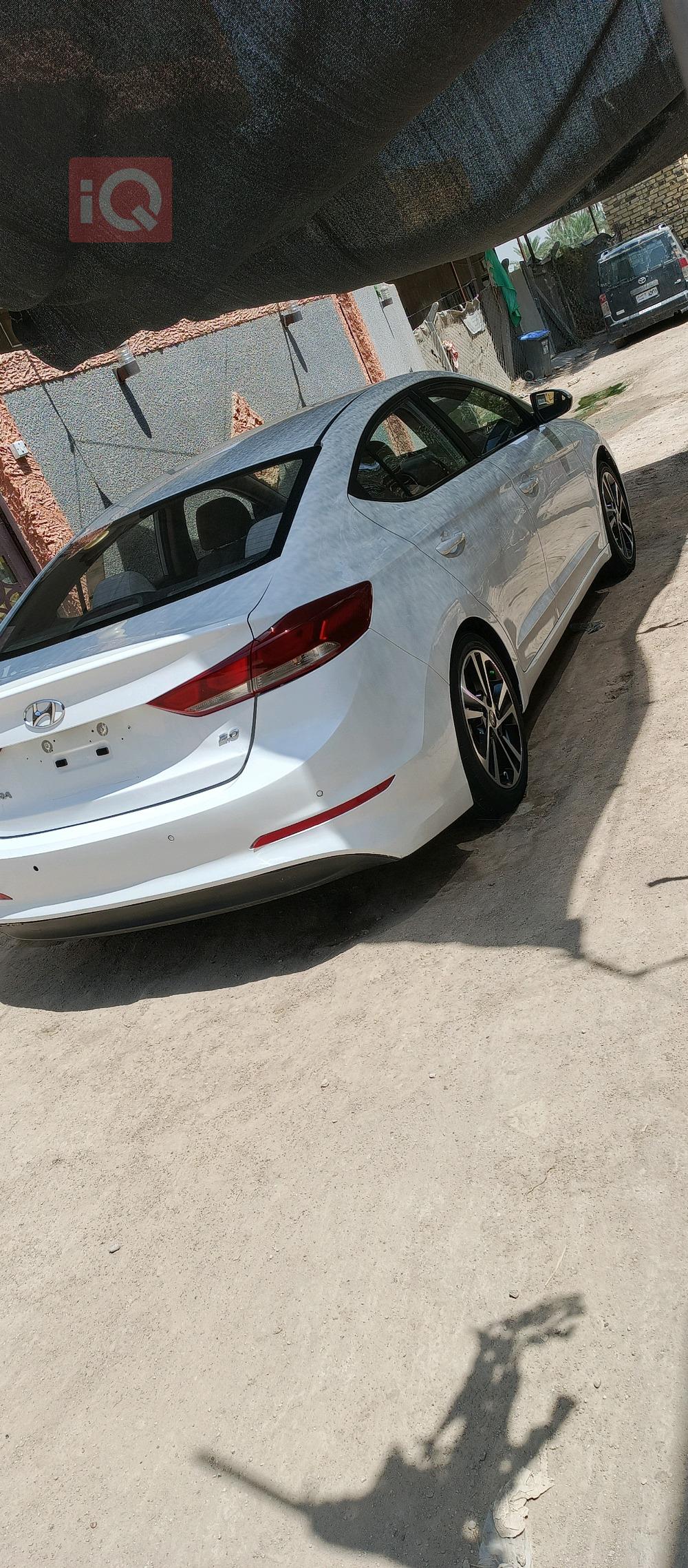 هیوندای ئەلەنترا